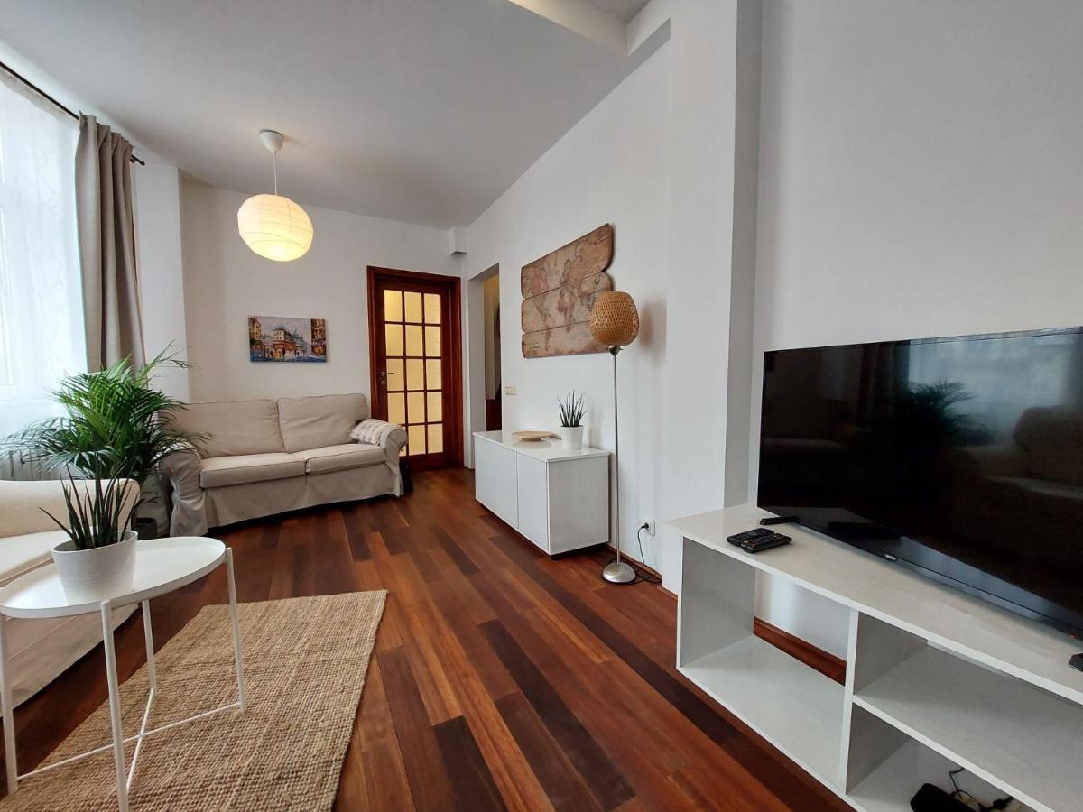בוקרשט Sweet Dreams Suites Cismigiu Gardens מראה חיצוני תמונה