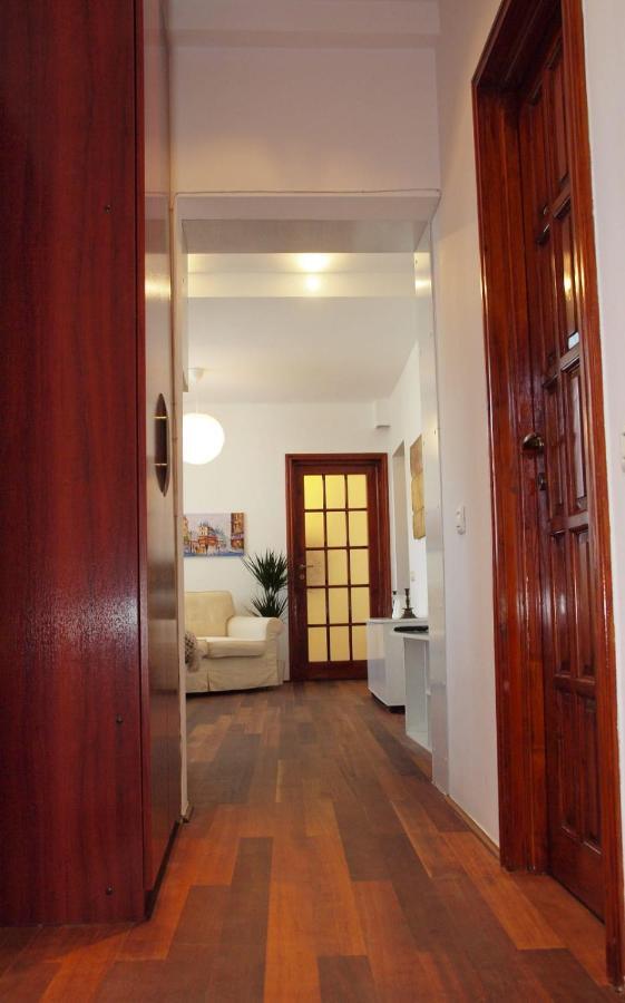 בוקרשט Sweet Dreams Suites Cismigiu Gardens מראה חיצוני תמונה